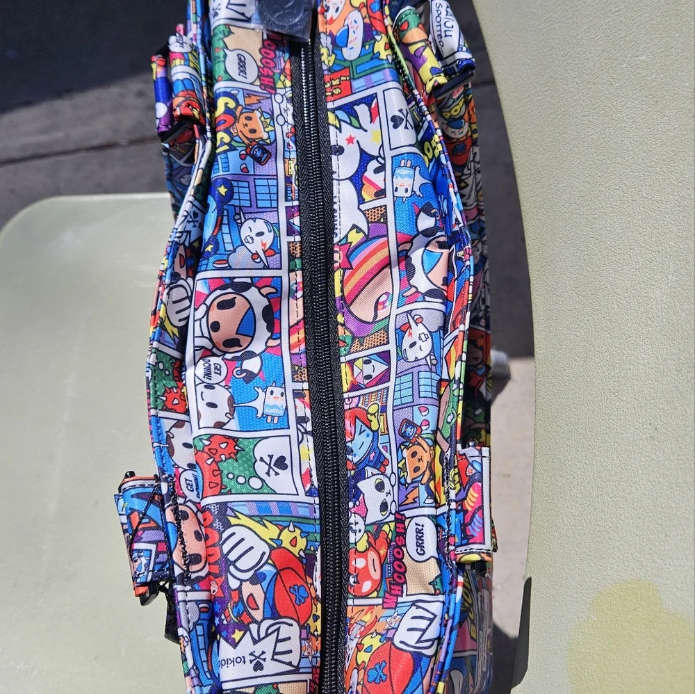 TokiDoki Jujube Be classy ~Super Toki diaper bag with changer - Picture 8 of 8